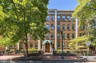 18 9th St NE Unit 302, Washington, DC 20002