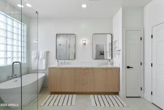 1084 E Susan Ln, Tempe, AZ 85281