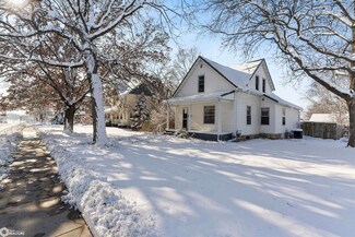 403 S Main St, Mount Pleasant, IA 52641