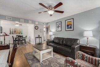 925 N College Ave Unit D114, Tempe, AZ 85288