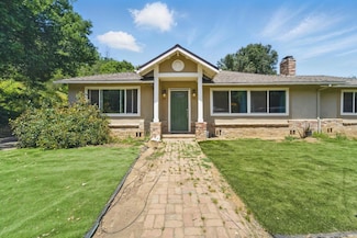 14111 Chester Ave, Saratoga, CA 95070