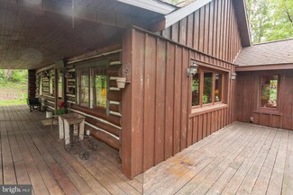 3376 Chestnut Hill Rd, Pottstown, PA 19465
