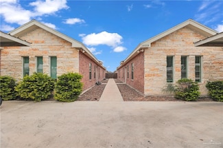 1609 W Broome St, Edinburg, TX 78541