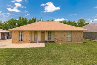 1819 Saul Ave, Zachary, LA 70791