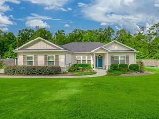 48 Conservation Way, Crawfordville, FL 32327