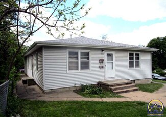 2503 SW Central Park Ave, Topeka, KS 66611