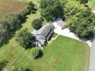 224 Buddy Williamson Rd, New Market, AL 35761