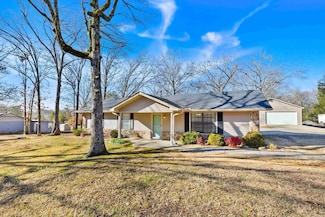 29 Hamlet Dr, Vilonia, AR 72173