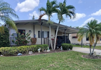8775 20th St Unit 911, Vero Beach, FL 32966