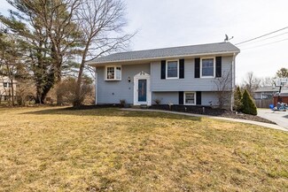 12 Anderson Dr, Marshfield, MA 02050