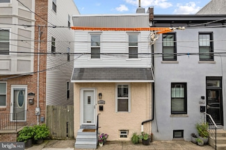 1350 E Hewson St, Philadelphia, PA 19125