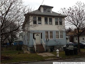 21 Roff St, Staten Island, NY 10304
