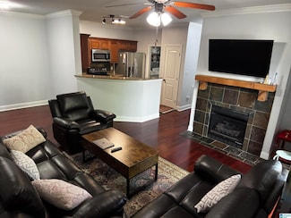 312 Riverhaven Place Unit 312, Hoover, AL 35244