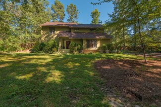 2 Whitemarsh Dr, Aiken, SC 29803