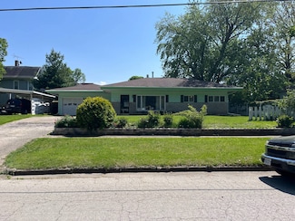 315 E Boston Ave, Monmouth, IL 61462