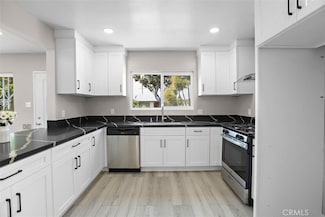 5021 Harbor St, Commerce, CA 90040