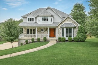 527 Dorchester Dr, Seven Fields, PA 16046