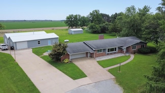 16850 N Route Z, Centralia, MO 65240