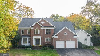 2407 Starcrest Dr, Silver Spring, MD 20904