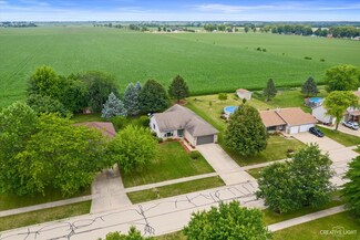 1233 Whitetail Ln, Sandwich, IL 60548