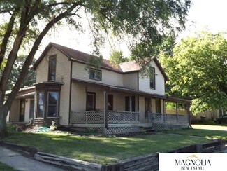 385 Madison St, Bennet, NE 68317