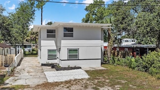 1324 Powers Ave, Daytona Beach, FL 32117