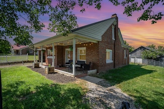 867 Richmond Road Loop 3, Paint Lick, KY 40461