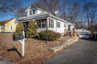 2 Newhill Rd, Methuen, MA 01844
