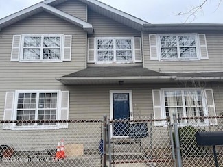 133 Northfield Ave, Staten Island, NY 10303