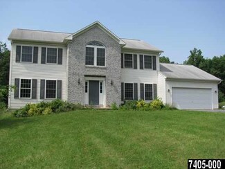 815 Garriston Rd, Lewisberry, PA 17339