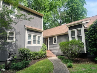1707 Falls Church Rd, Raleigh, NC 27609
