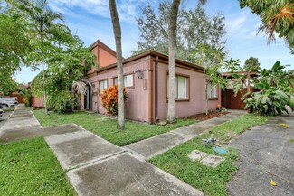 1716 NW 74th Ave Unit 27, Plantation, FL 33313