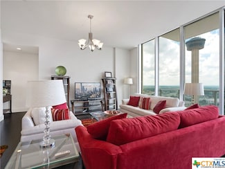 610 E Market St Unit 2605, San Antonio, TX 78205