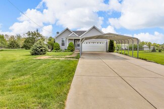 235 Ambler Dr, Brooklyn, MI 49230