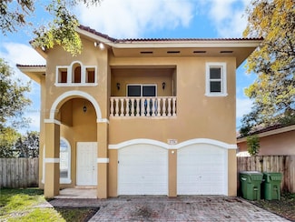 1736 NE 9th Dr, Homestead, FL 33033