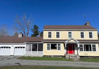 457 the Bend Rd, Greensboro Bend, VT 05842