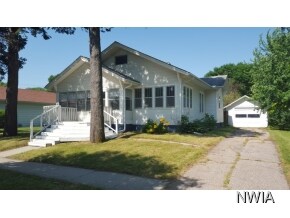1218 10th St, Onawa, IA 51040