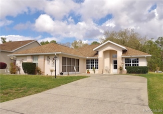 4181 N Mae Way W, Beverly Hills, FL 34465