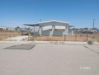 1428 W Boston Ave, Ridgecrest, CA 93555