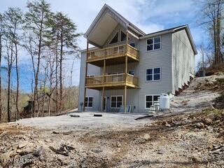 176 Flat Hollow Marina Rd, Speedwell, TN 37870
