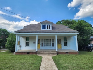 124 W Sullenberger Ave, Malvern, AR 72104