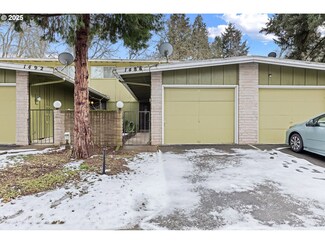 1486 Quaker St, Eugene, OR 97402