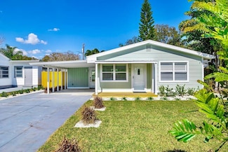 5613 14th Ave S, Gulfport, FL 33707