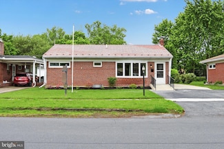 42 Oak Ave, Camp Hill, PA 17011