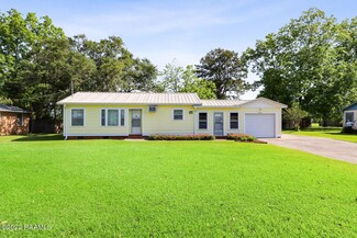 2707 Charity St, Abbeville, LA 70510