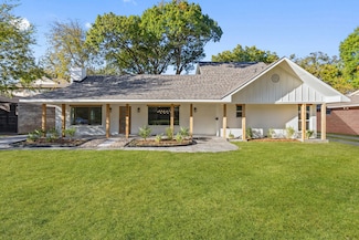 6415 Axton Ln, Dallas, TX 75214