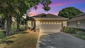 6775 Lake Clark Dr, Lakeland, FL 33813