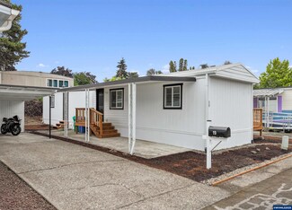 4424 SE Roethe Rd, Portland, OR 97267