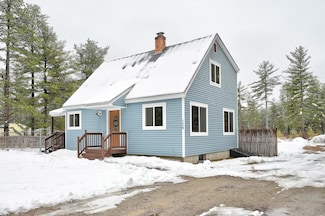 126 W Shore Dr, Silver Lake, NH 03875