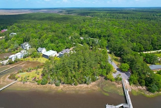 1382 Eden Rd, Awendaw, SC 29429